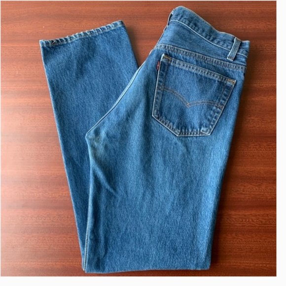 Vintage Women’s 501 Levi's Mom Jeans Made in USA - Picture 2 of 8